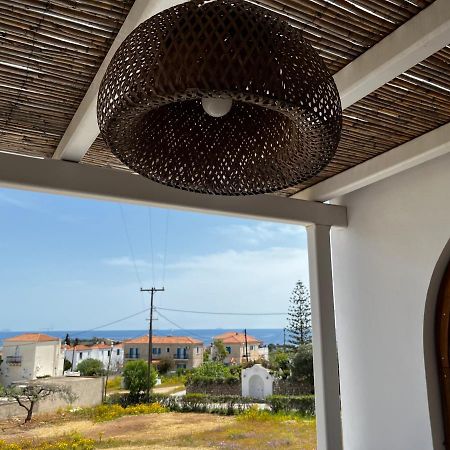 Sorina Beloved Rooms Spetses Town ภายนอก รูปภาพ