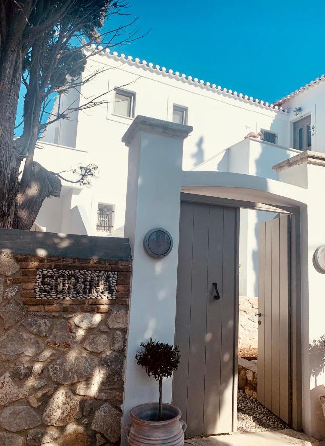 Sorina Beloved Rooms Spetses Town ภายนอก รูปภาพ