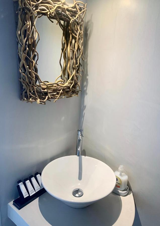 Sorina Beloved Rooms Spetses Town ภายนอก รูปภาพ
