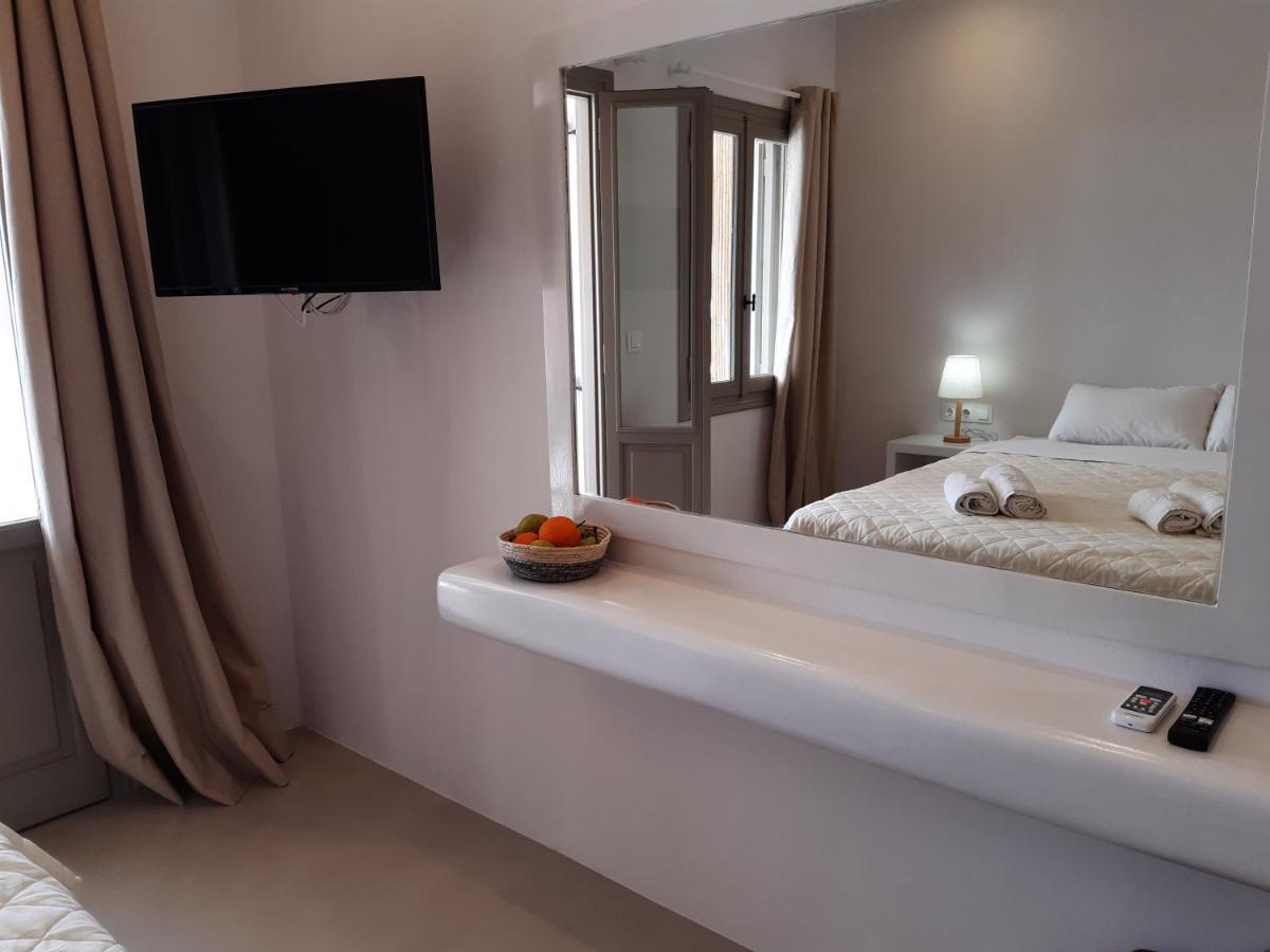 Sorina Beloved Rooms Spetses Town ภายนอก รูปภาพ