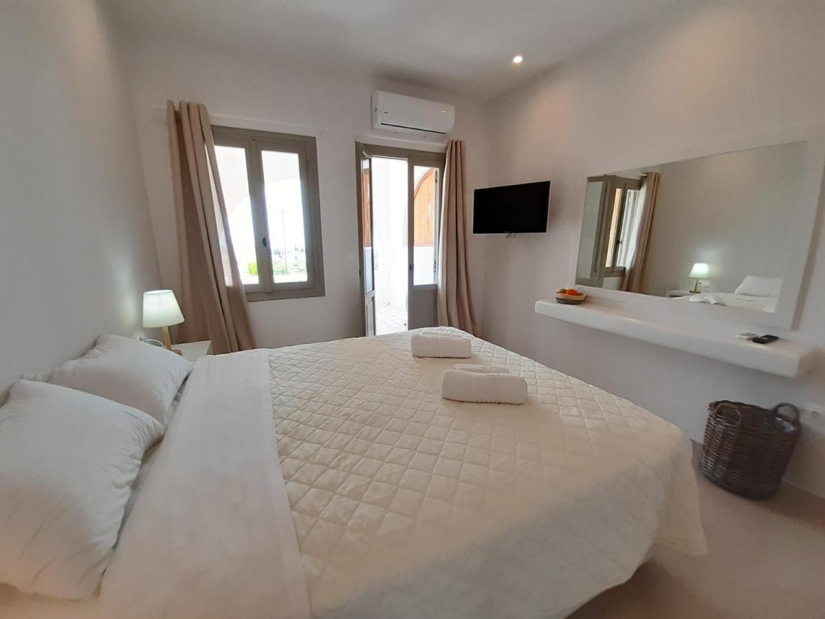 Sorina Beloved Rooms Spetses Town ภายนอก รูปภาพ