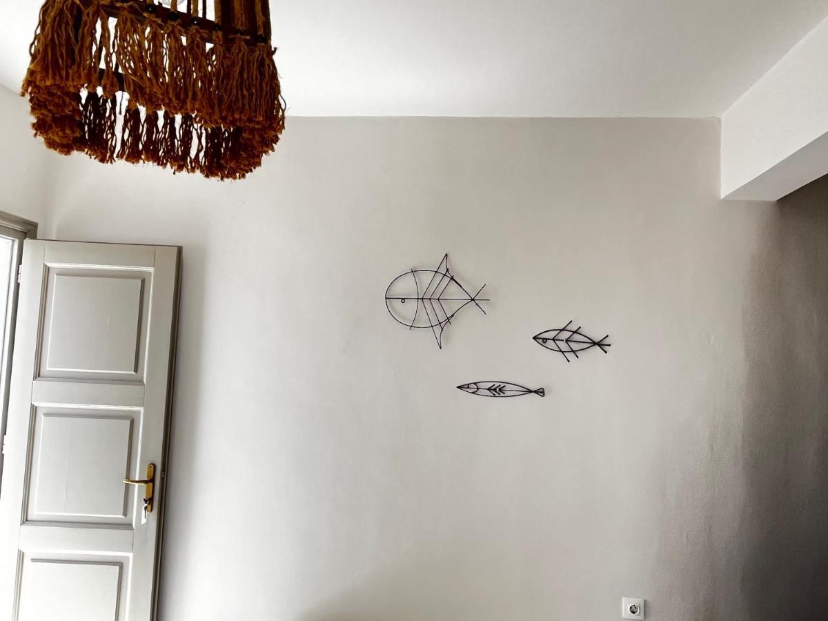 Sorina Beloved Rooms Spetses Town ภายนอก รูปภาพ