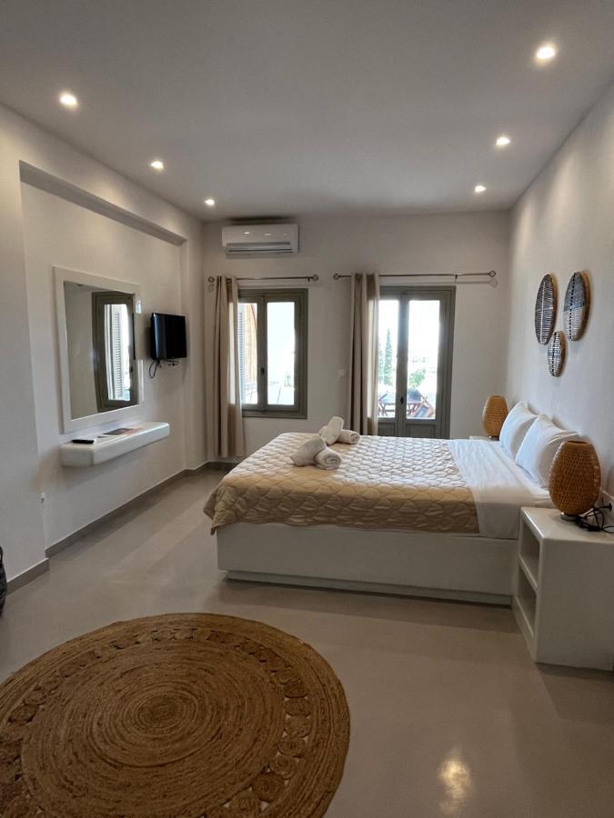 Sorina Beloved Rooms Spetses Town ภายนอก รูปภาพ